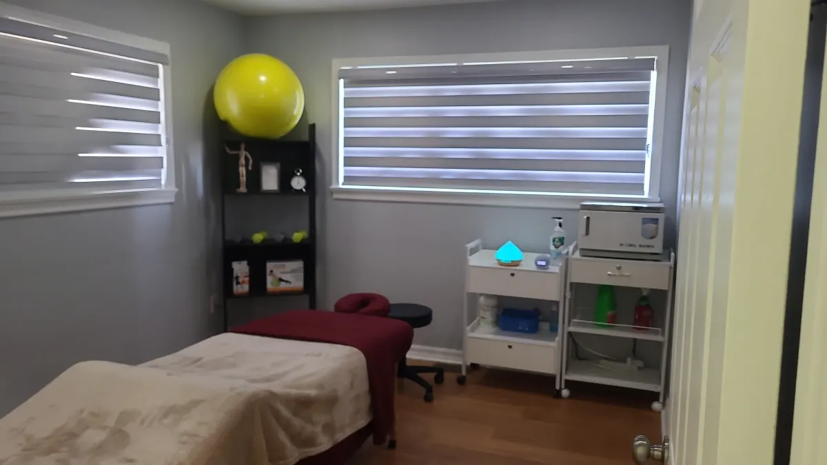 Massage therapy room near Brampton at Healing Touch Spa